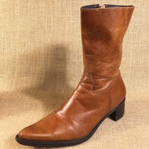 💰SOLD💰 Steve Madden hip western cognac boot 7.5